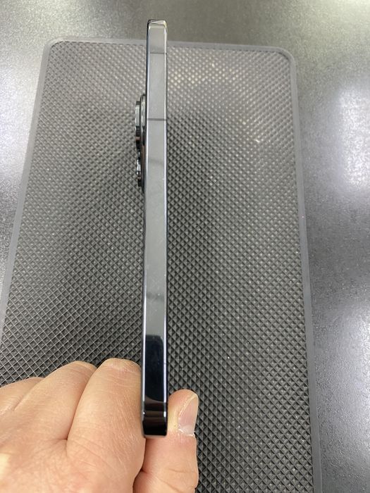 Huawei Pura 70 256GB 12GB RAM гаранция Виваком като нов