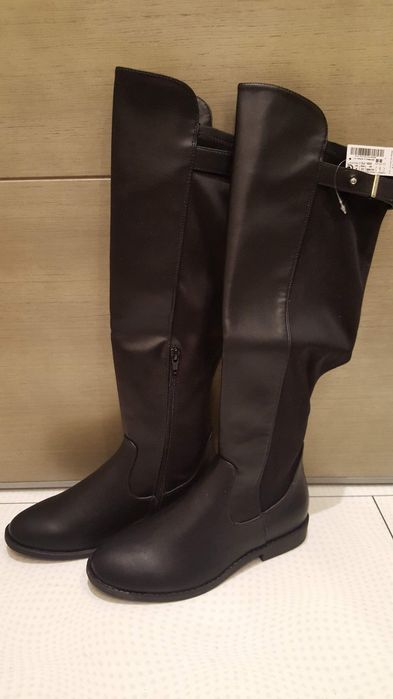 Чисто нови ботуши NEXT