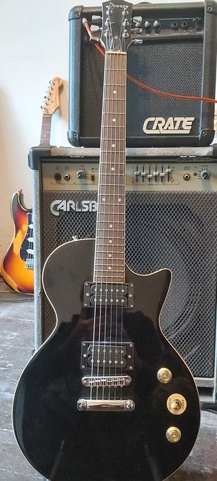 Vând chitara electrica nouă Donner