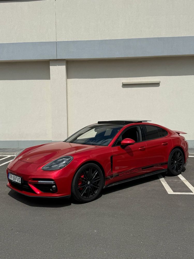 Porsche panamera turbo 4.0 V8 750cp