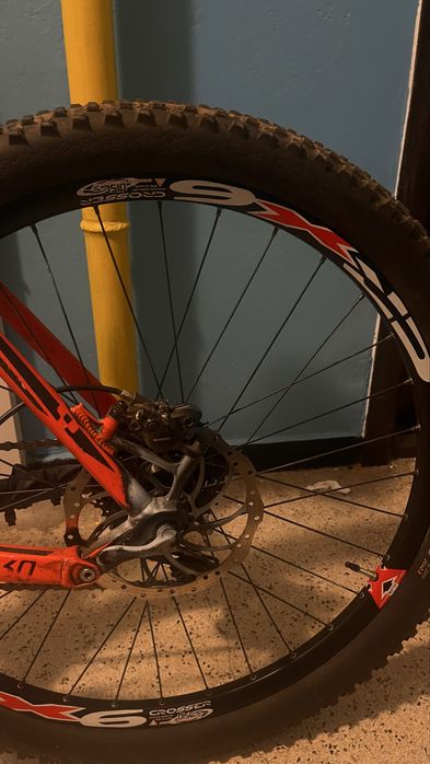 Cube ams 130 pro model mai vechi