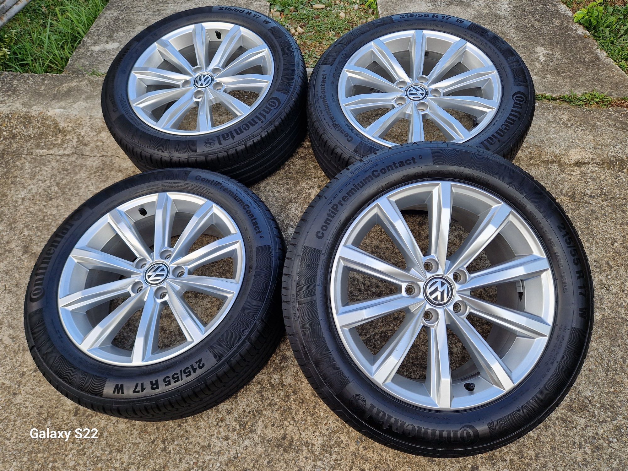 Jante London Vw Passat B8 anvelope relativ noi Continental 215 55 17