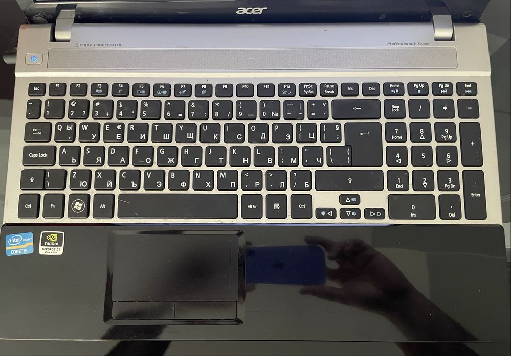 Лаптоп Acer 8RAM 600GB