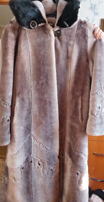 Продам мутоновая шуба