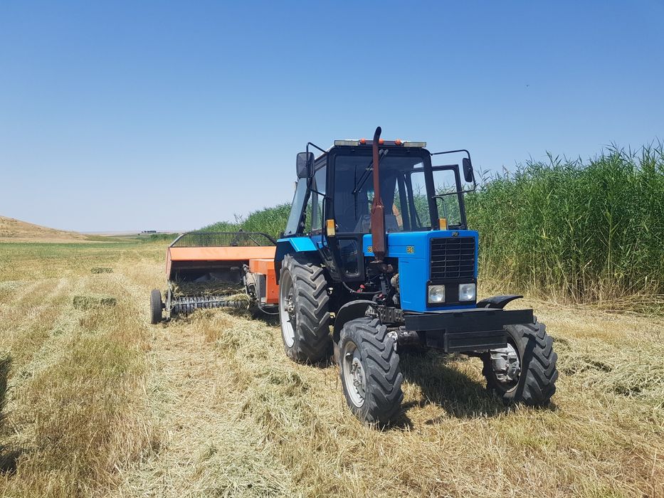 МТЗ-82.1 ва агрегатлар сотилади.