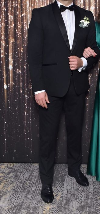 Costum mire material Ro