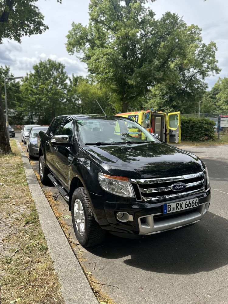 Ford ranger limited 3.2 250ps 2015