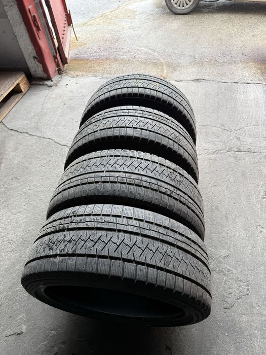 Гуми TRIANGLE 235/40/19