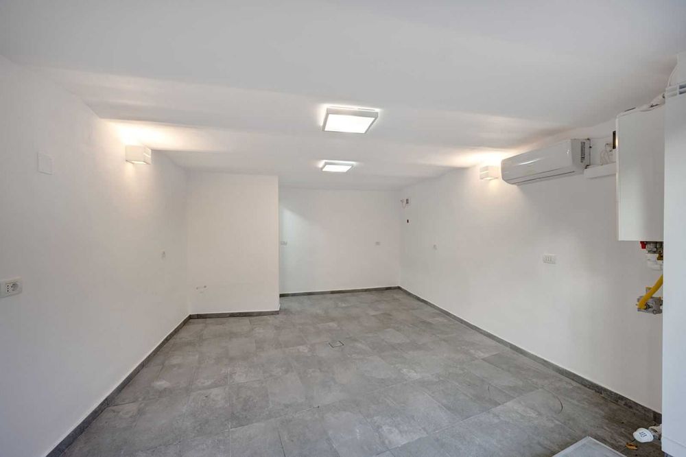 spatiu comercial de inchiriat