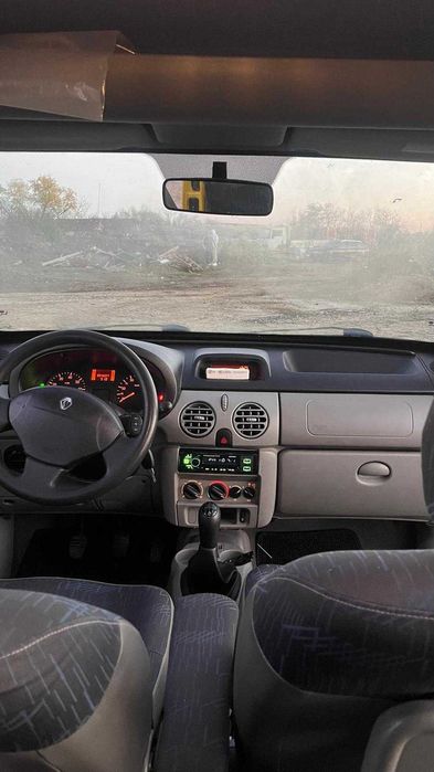 De vanzare renault kangoo