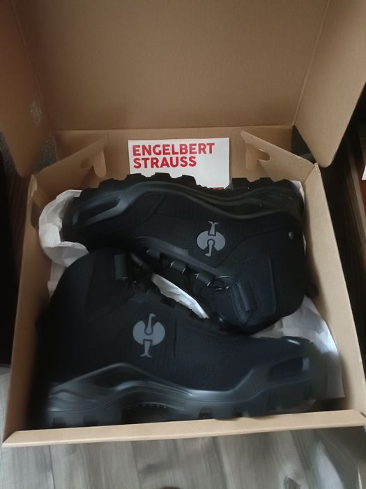 Vând bocanci muncă ENGELBERT Strauss