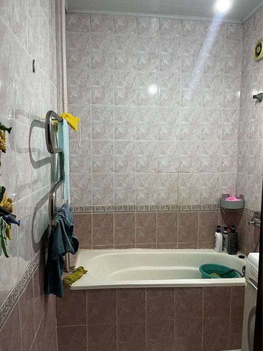 Буюк Ипак Йули 2/1/5 Остановка Художников