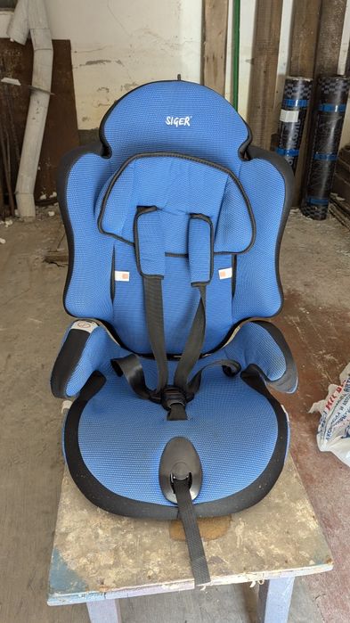 Детское автокресло с креплением ISOFIX