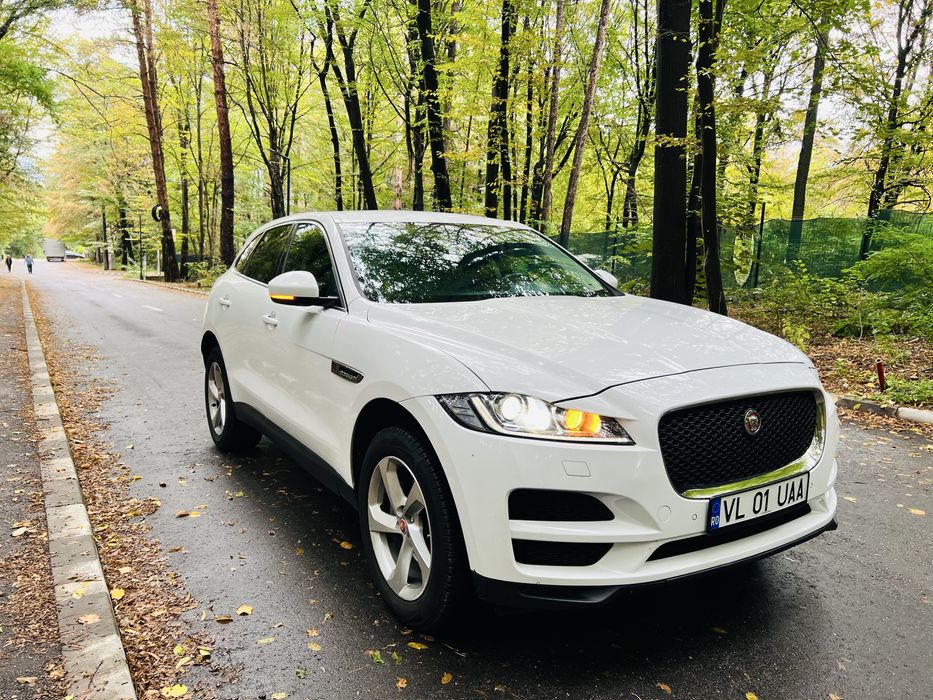 Jaguar F-pace / Automat / 11.2020 E6 / Diesel 2.0 / 4X4 / Navi Mare
