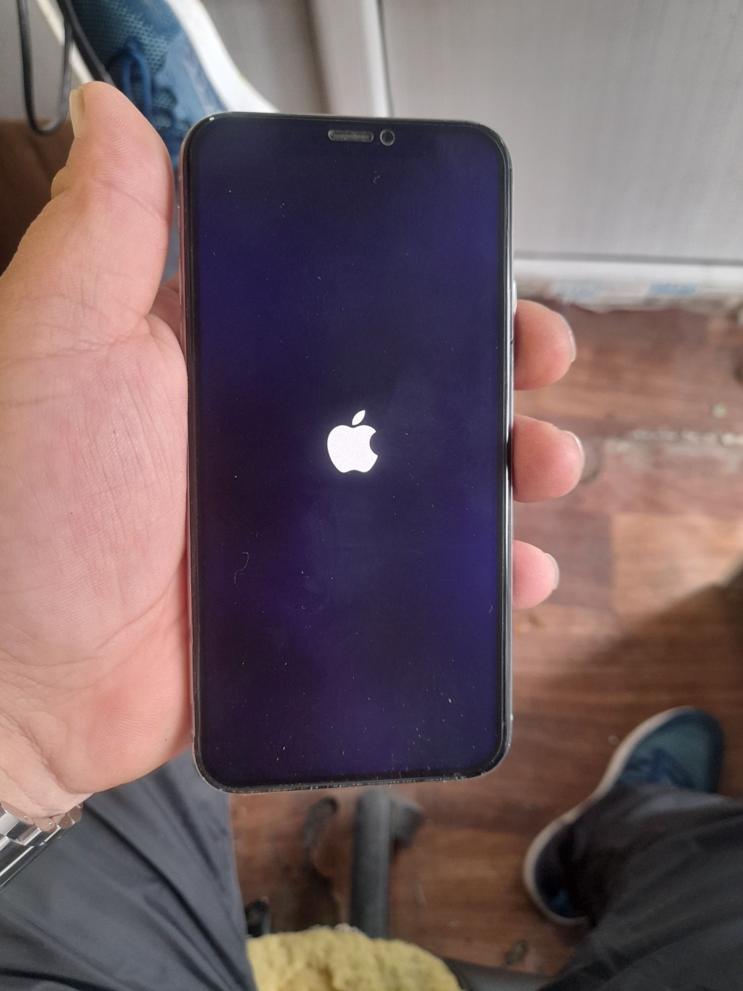 IPhone X 64 гигабайт