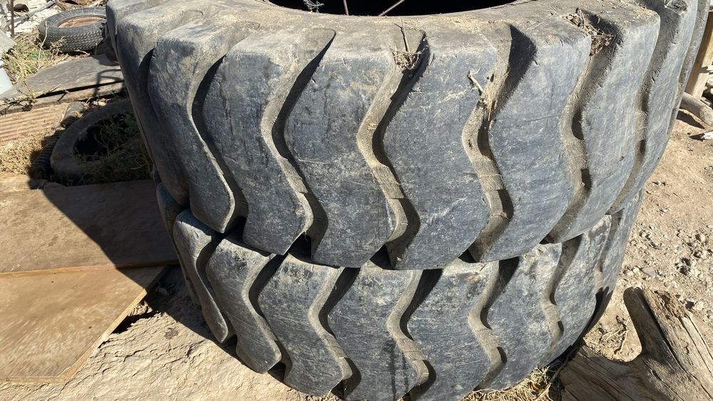 Покрышка 17.5-25