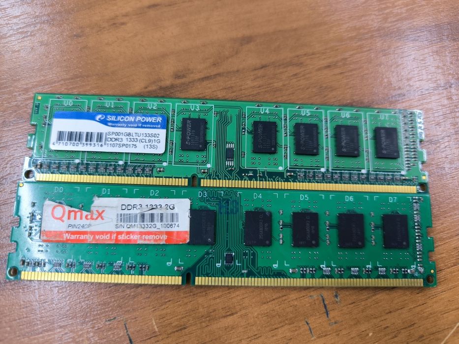 Продам 2 плашки ОЗУ