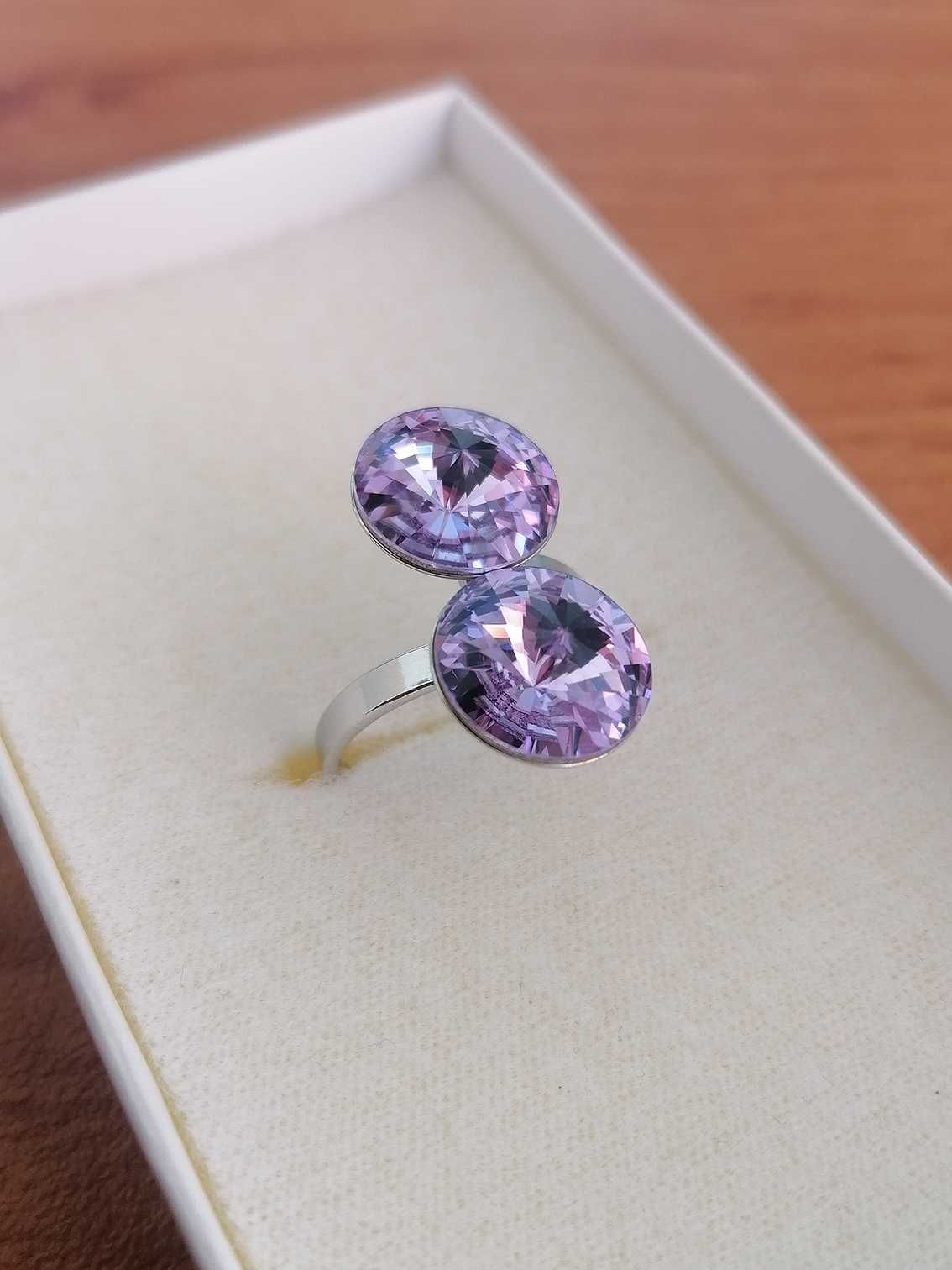 Сребърен пръстен с два кристала Swarovski Violet