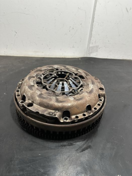 Kit ambreiaj volanda disc Audi A6 C6 2.7 TDI V6 BPP BSG