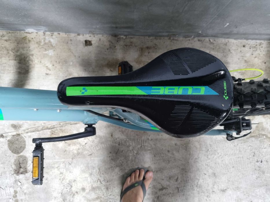 Bicicletă pentru copii Cube - Mărime mică, gri/albastru/galben