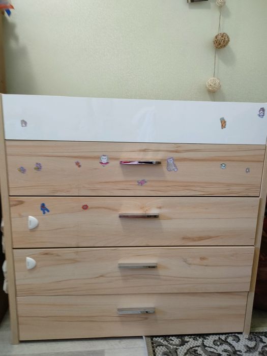 Комод для вещей зал/спальня