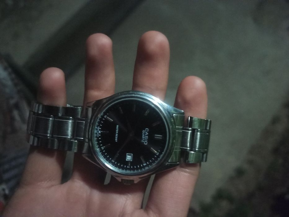 Часы casio quartz