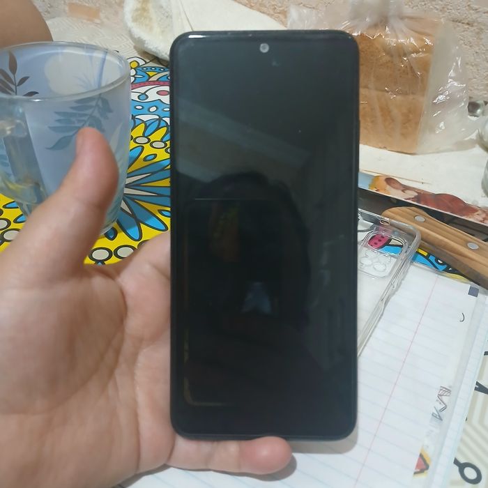 Редми нот 11 смартфон.