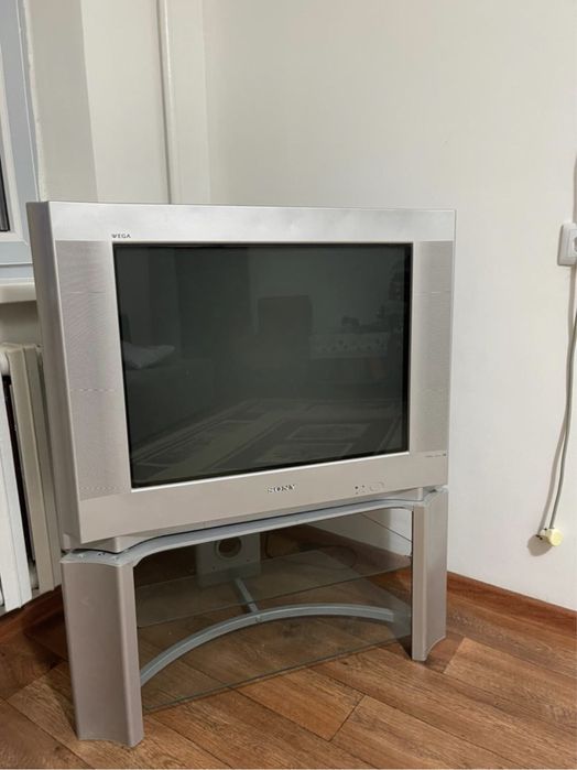 Продам телевизор Samsung в хорошем состоянии за 20000 т