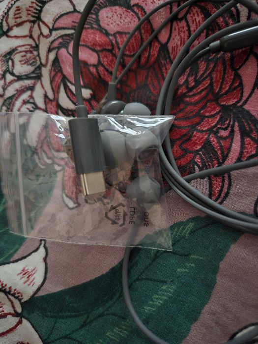 Нови Lenovo слушалки type-c