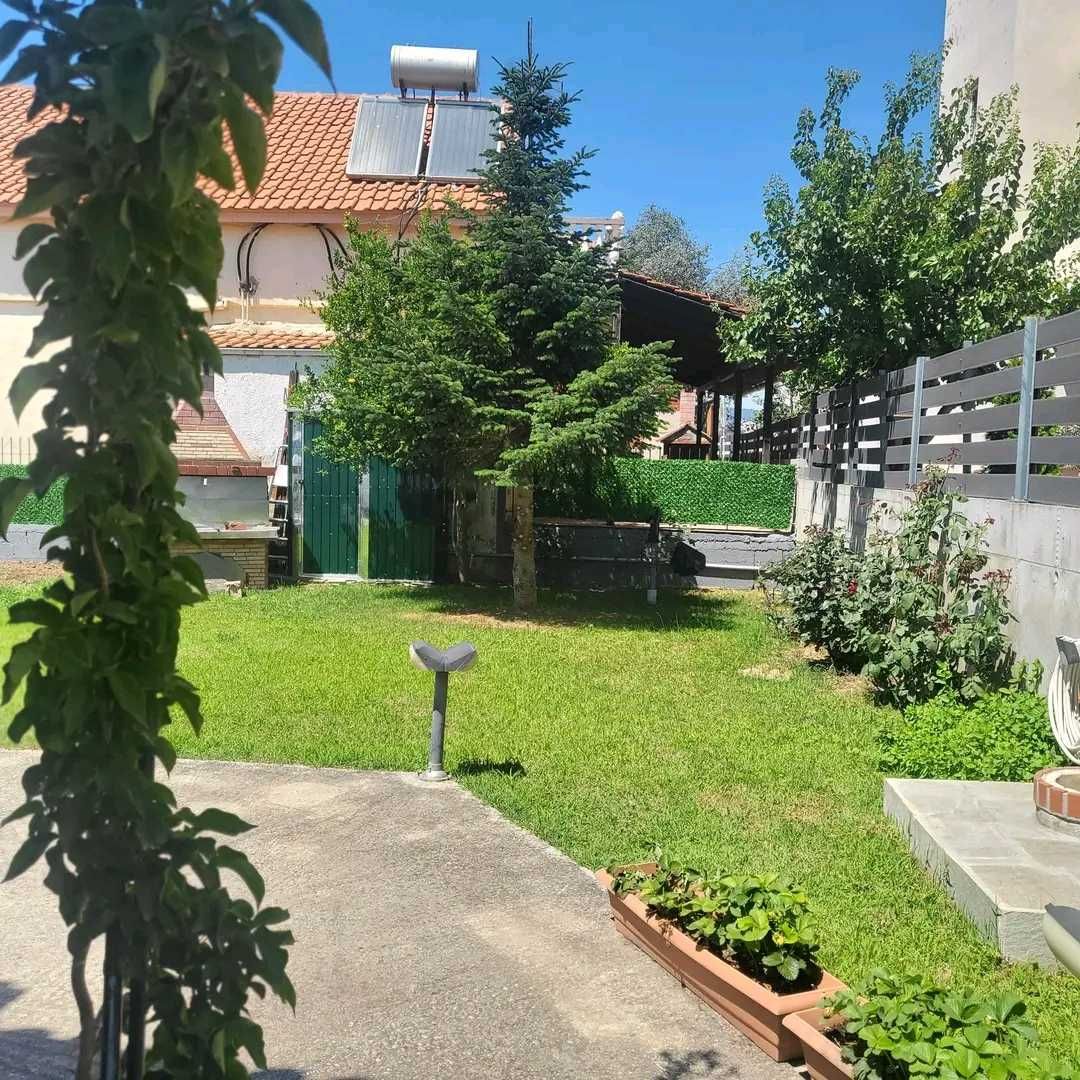 Вила K&Q Nea Vrasna