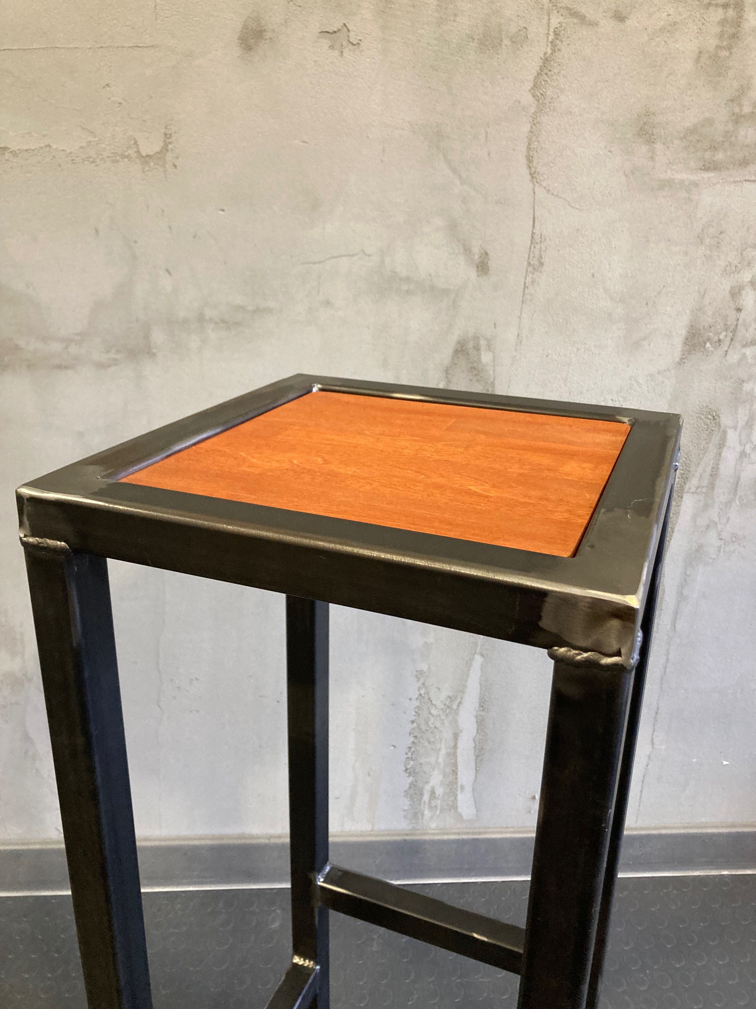 Висок бар стол индустриален стил – стомана