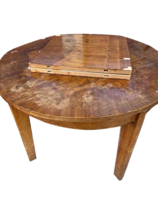 Стол продаётся быстро