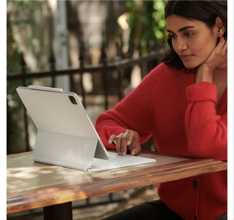 Apple iPad Pro 12.9" + Magic Keyboard + Pencil gen 2