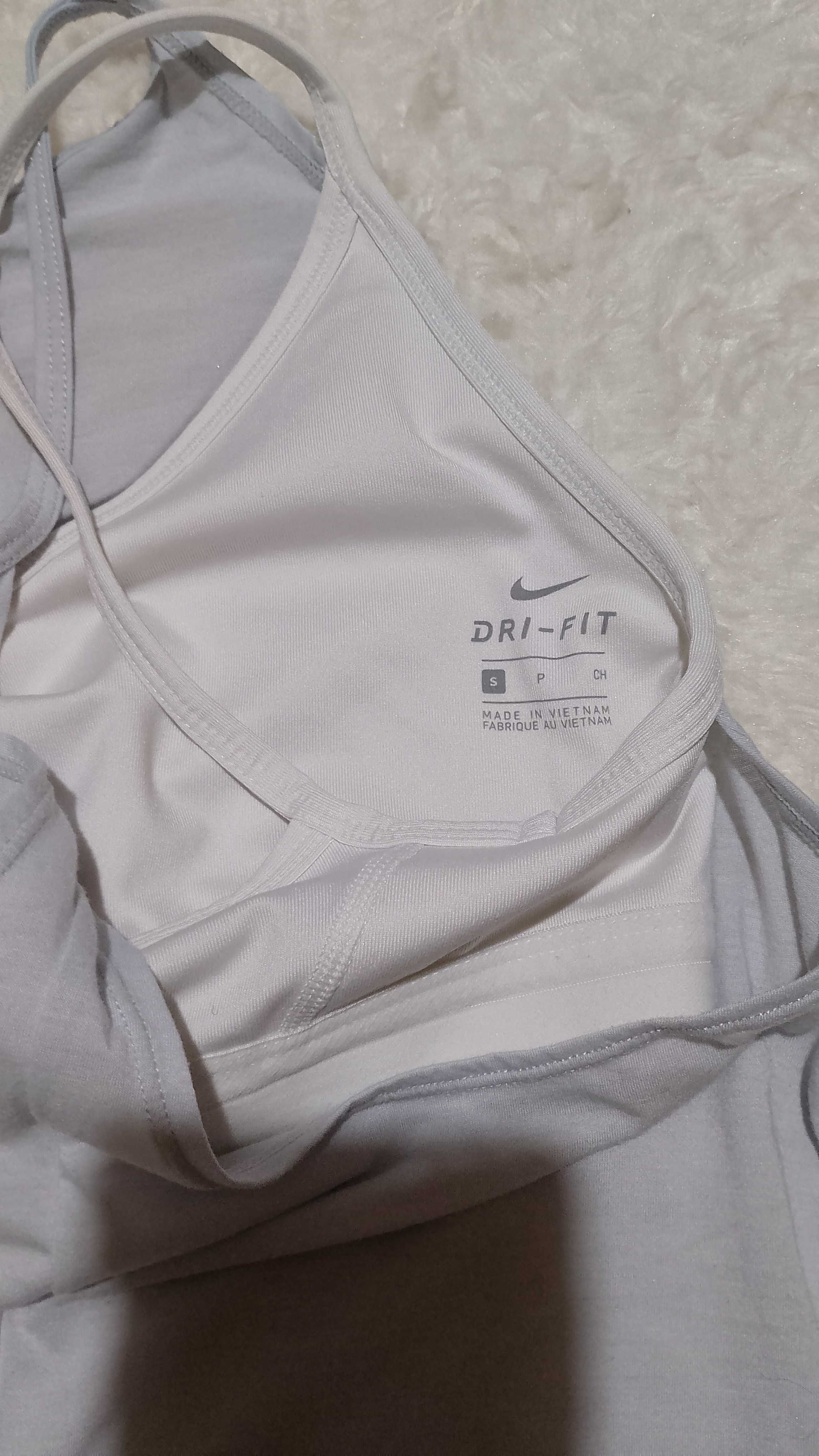 Клин Puma и потник Nike