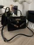 Черна чанта Hermes Mini Kelly