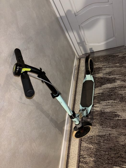 Vand trotineta in stare buna