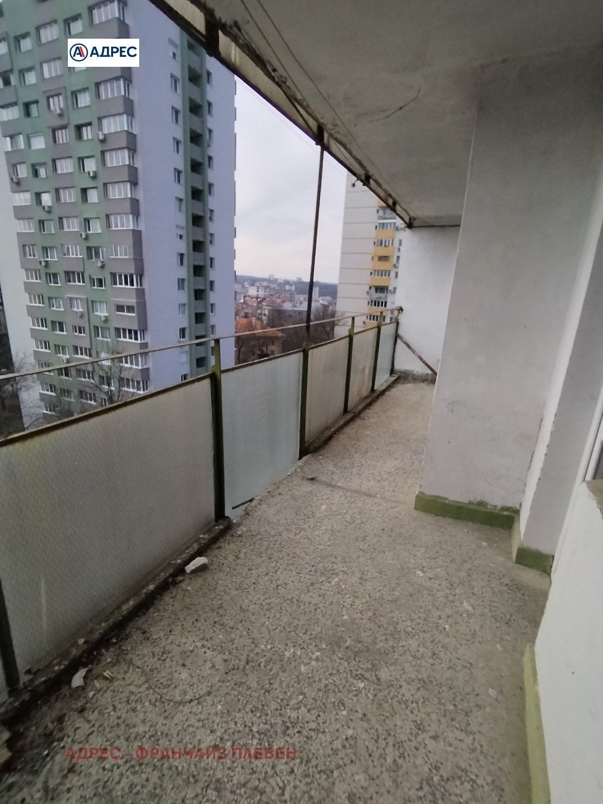 3-стаен в Плевен-Широк център площ 100 цена 120000