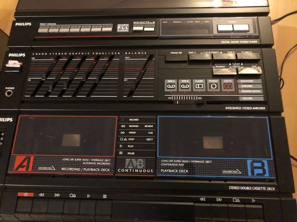Combină Philips F1664 - Pichup, Radio, Aux. Casset.