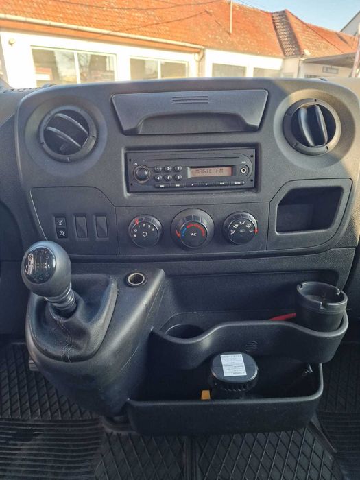 Renault Master   3.5 to   Autoplatforma