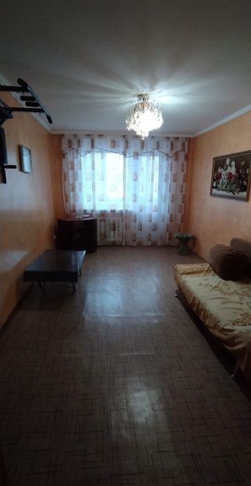 Продам 2-х комнатную квартиру Мира 63