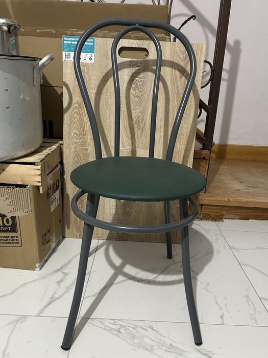 Продам стулья по 5000 т
