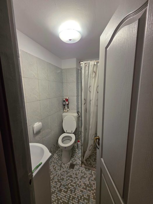 De inchiriat Garsoniera dubla Prel. Ghencea. LIBERA DIN 17 DECEMBRIE