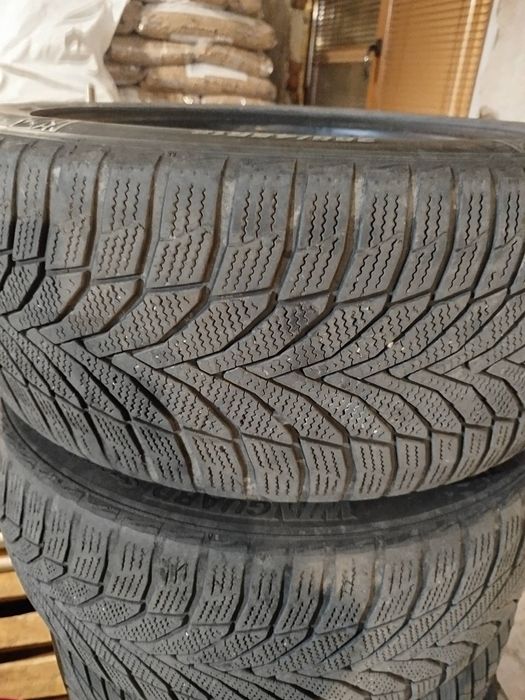 4 бр Зимни гуми спорт пакет