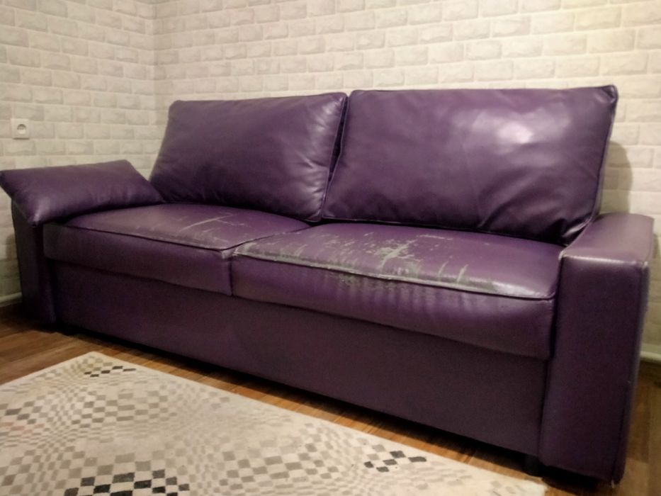 Продам срочно диван