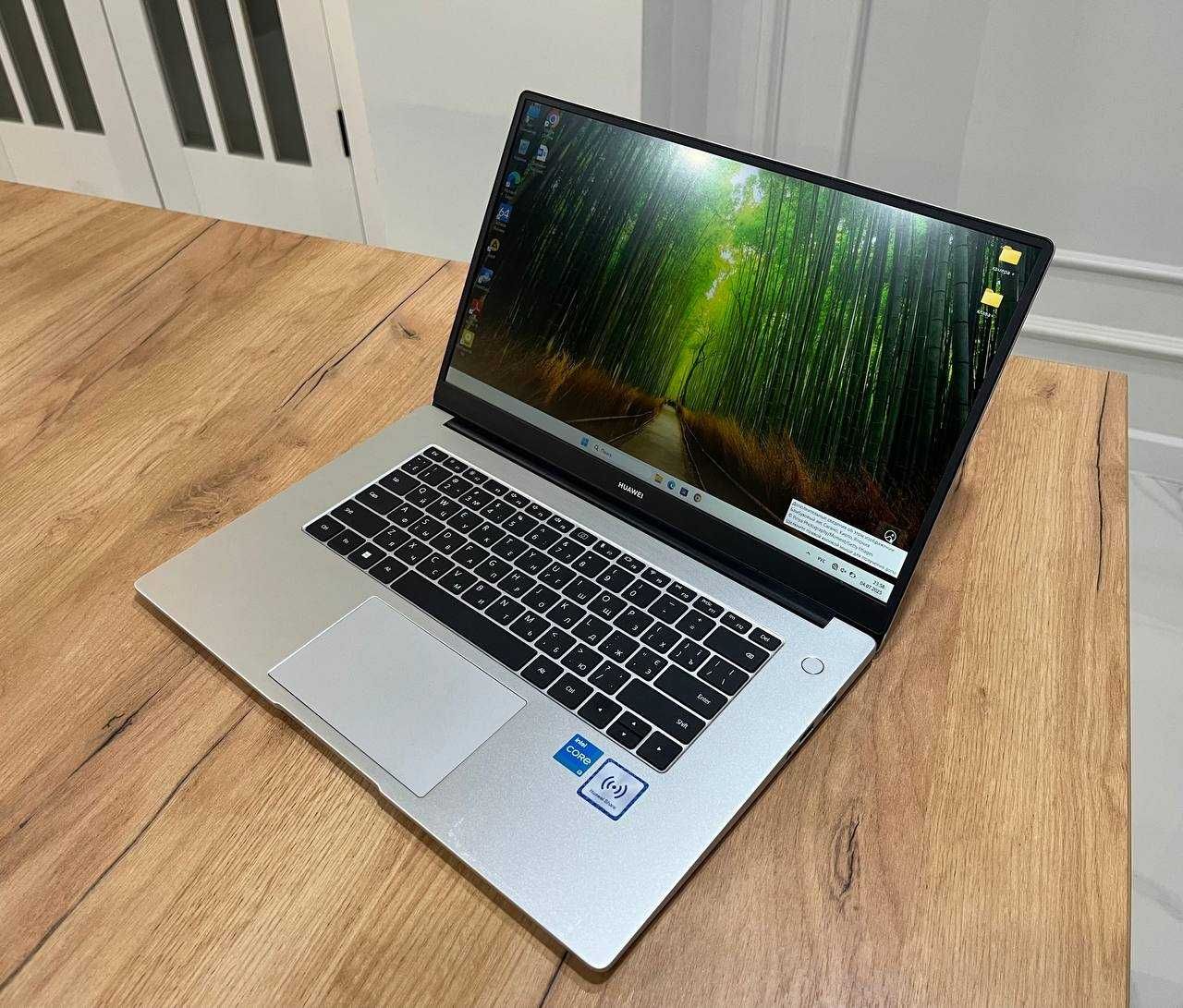 HUAWEI Core i3-11/ОЗУ 8/SSD 256/Без царапин В Идеале Гарантия!