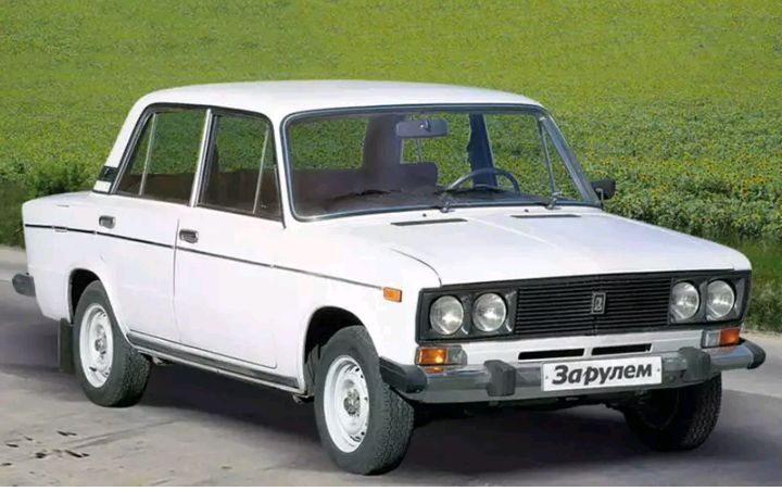 Легковая машина в идеальном состоянии