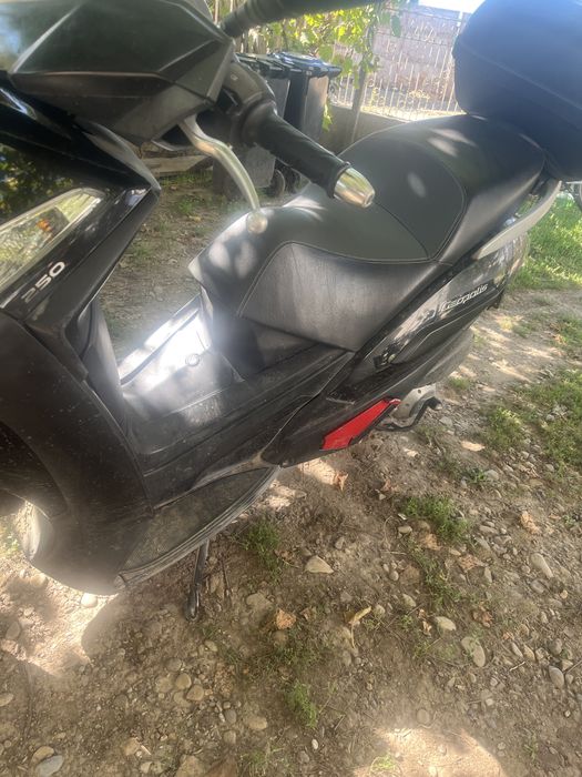 Schimb Peugeot pe Atv minim 250cc