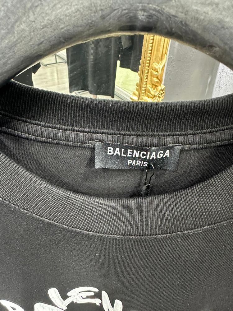 Tricou Balenciaga-Lichidare Stock!!