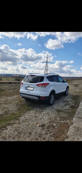 Ford kuga titanium