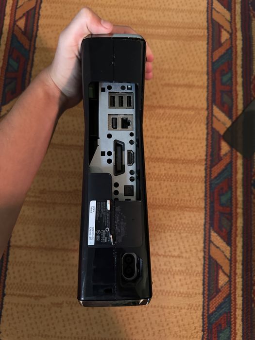 Xbox 360 Slim pentru Piese